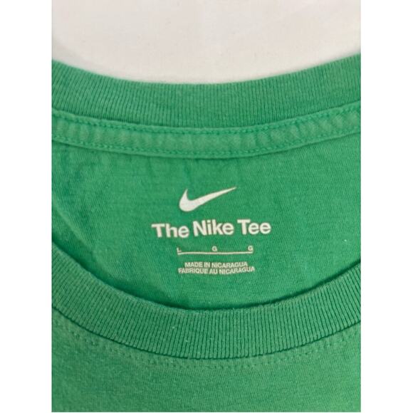Men's Nike Green Graphic T-Shirt Size L - Picture 7 of 9
